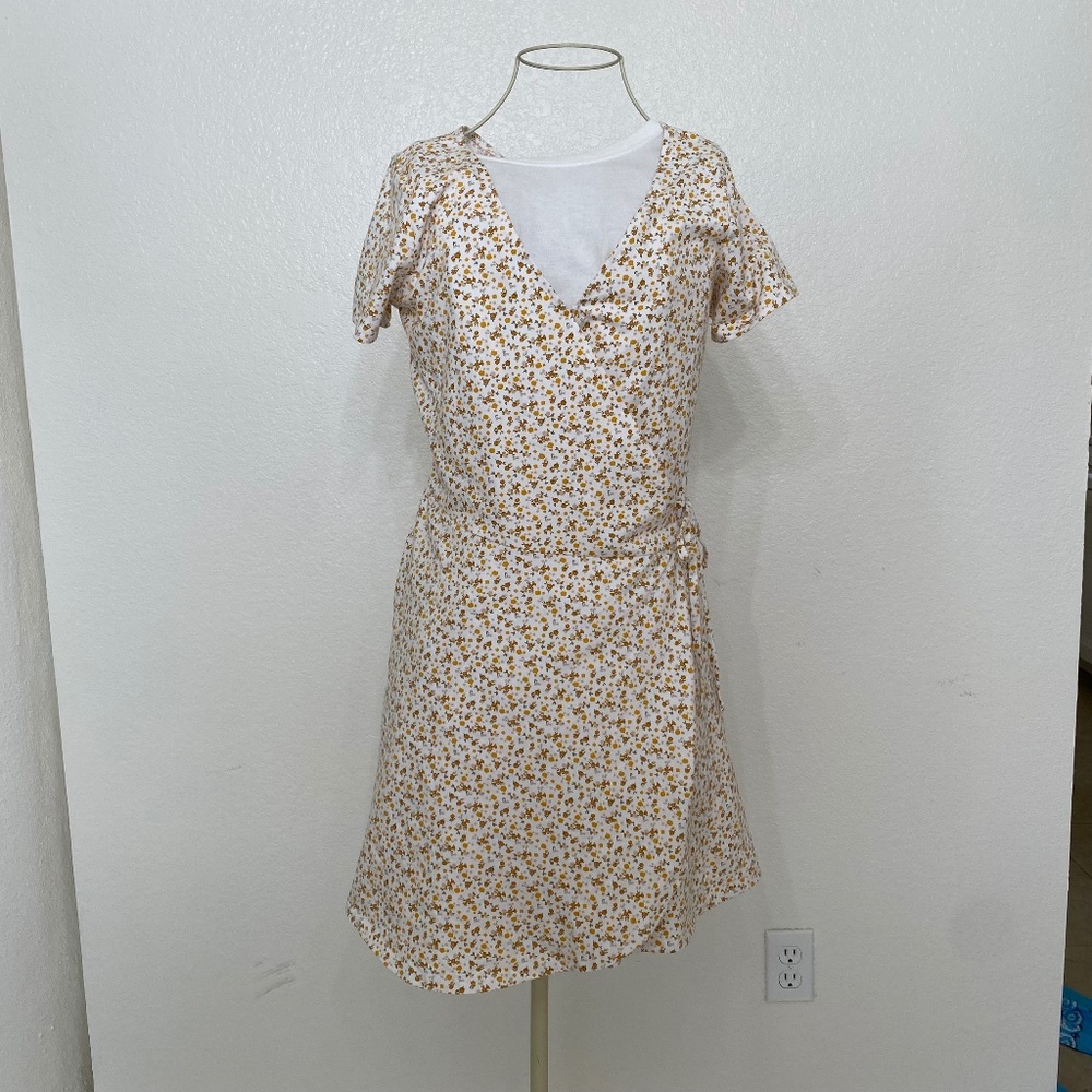 Hollister Dress Orange Grey Flowers Sz M -0092